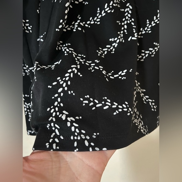 Style & Co. Black with White Patterned Long Sleeve Blouse Women’s Size Small - Picture 2 of 13